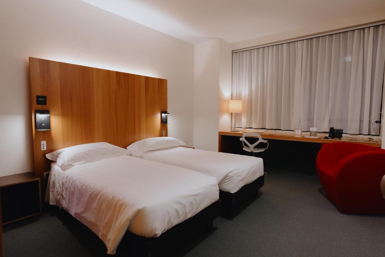 New Ipoint Hotel San Giovanni in Persiceto Buitenkant foto