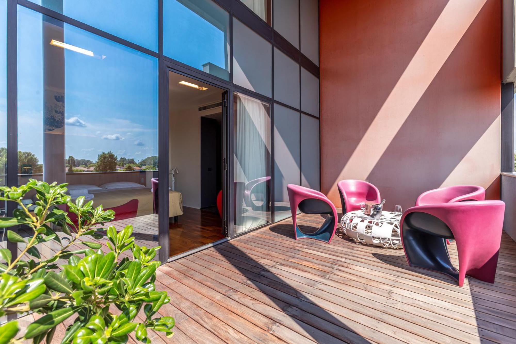 New Ipoint Hotel San Giovanni in Persiceto Buitenkant foto