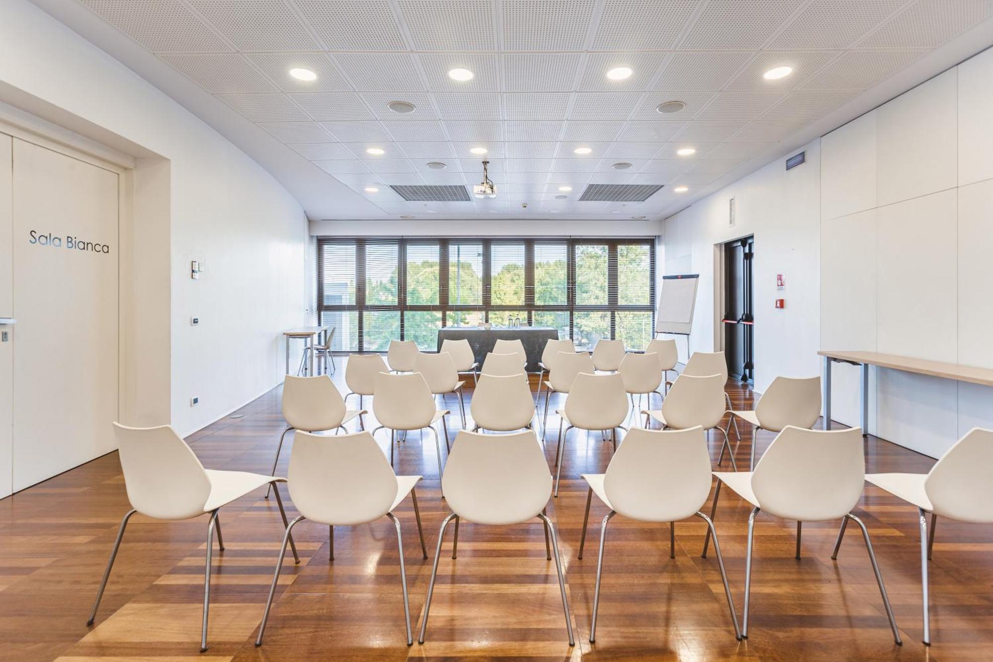 New Ipoint Hotel San Giovanni in Persiceto Buitenkant foto
